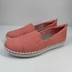 Clarks Cloudsteppers Step Glow Slip Women's US‎ 10M Coral Canvas Slip-On Loafers